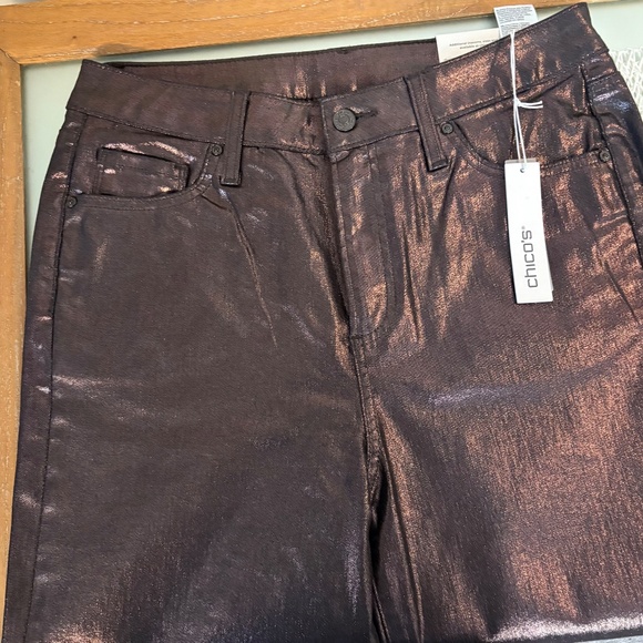 Chico's NWT Brown Metallic 5-Pocket Jeans Size 1.5 Chico's or 10R US - Picture 2 of 4